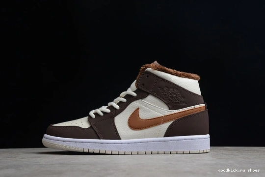 SE BROWN MID BASALT JORDAN OATMEAL DO6699-200 DO6699-200 1 0322